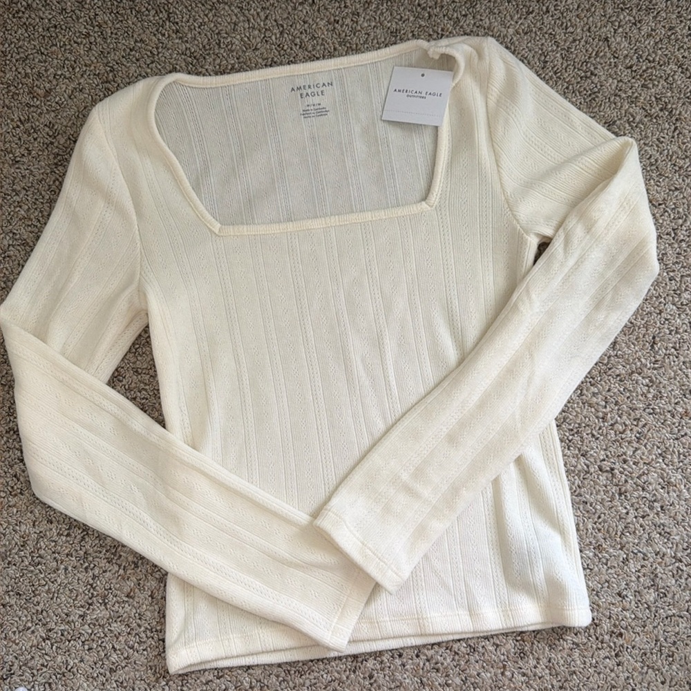 American Eagle long sleeve square neck